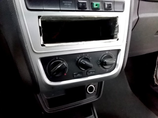 Vehicle_photo_6