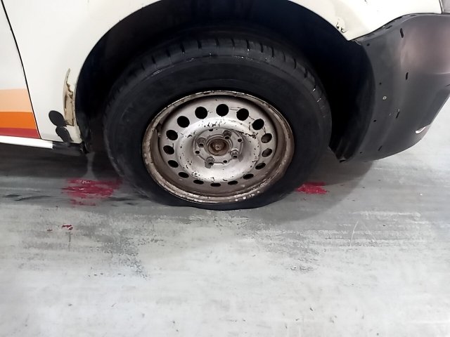 Vehicle_photo_14