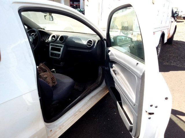 Vehicle_photo_9