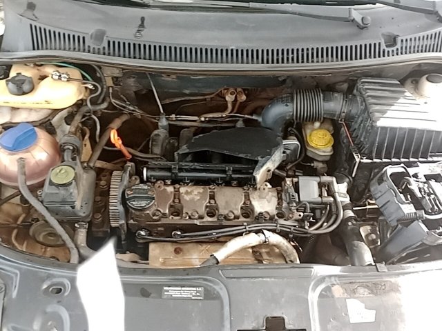 Vehicle_photo_12