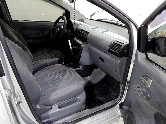 Vehicle_photo_9
