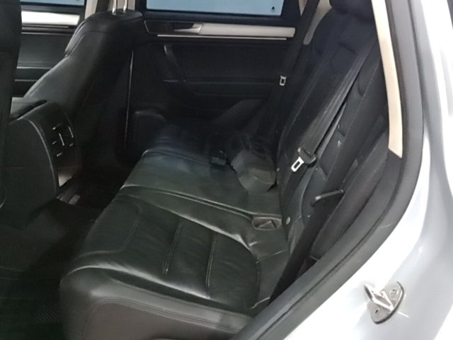 Vehicle_photo_10