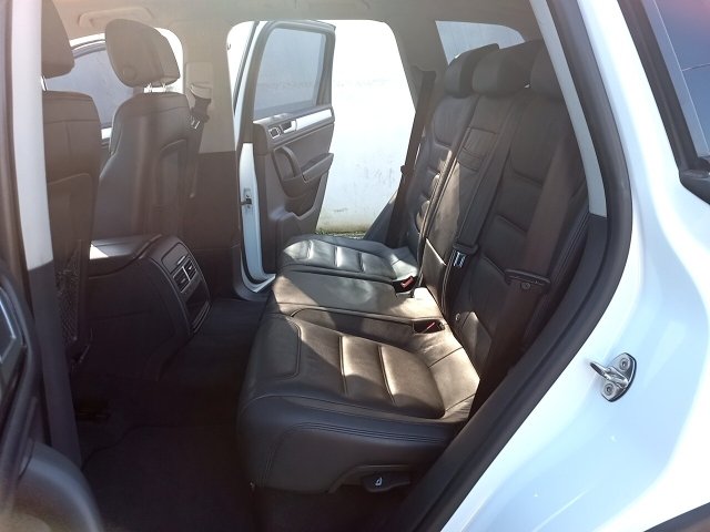 Vehicle_photo_10