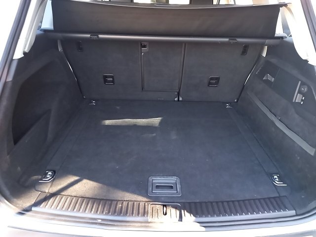 Vehicle_photo_11