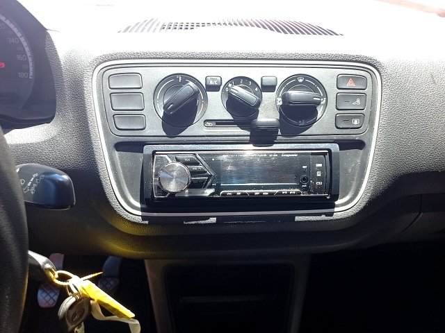 Vehicle_photo_6