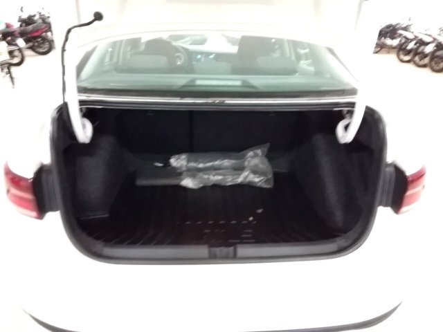 Vehicle_photo_11