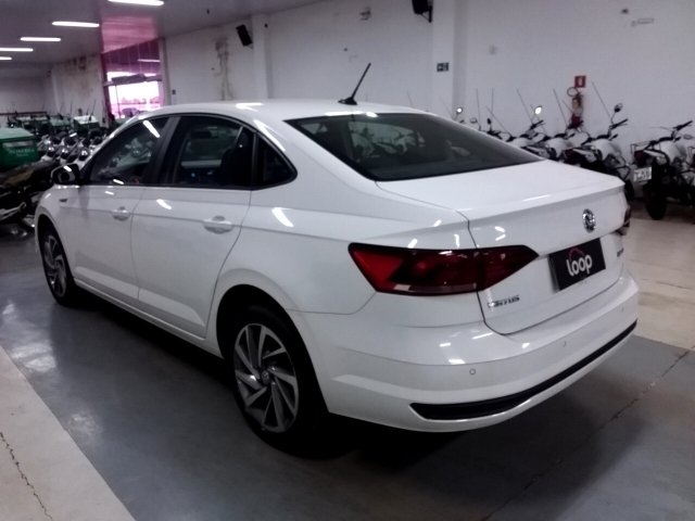 Vehicle_photo_3