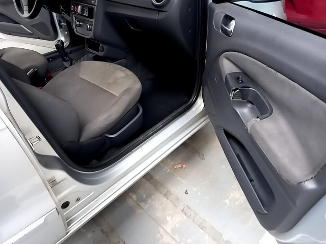 Vehicle_photo_9