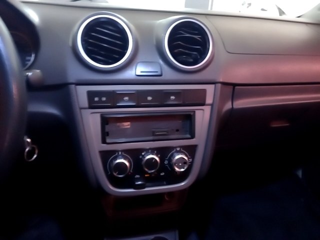Vehicle_photo_6