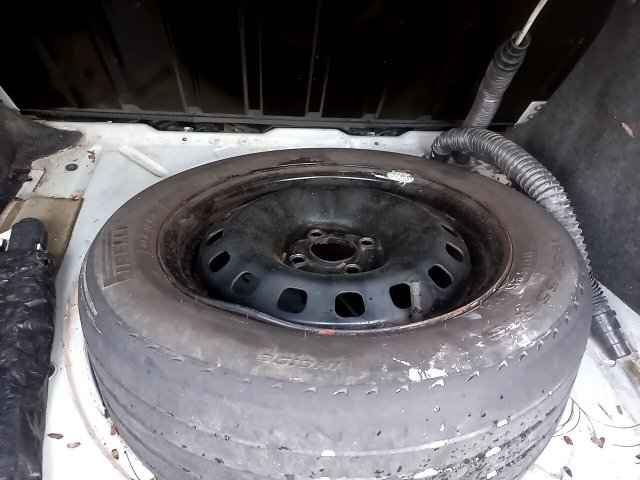 Vehicle_photo_17