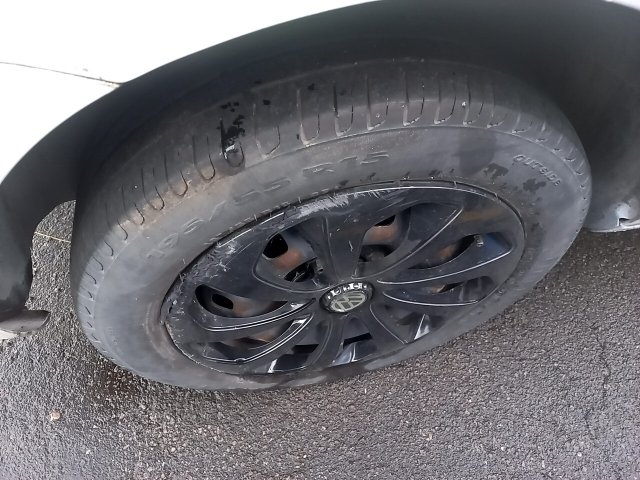 Vehicle_photo_16