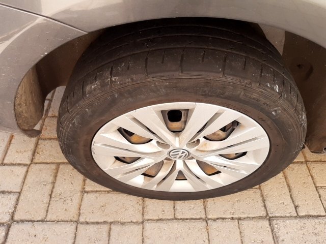 Vehicle_photo_16
