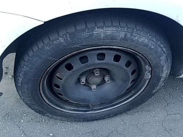 Vehicle_photo_16