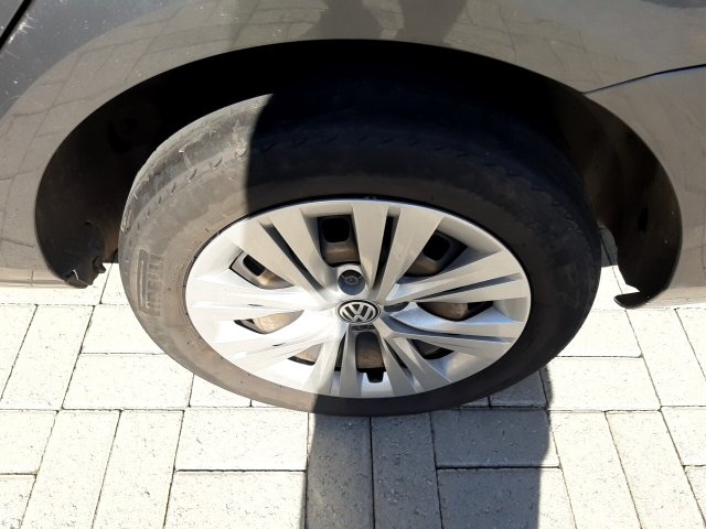 Vehicle_photo_15