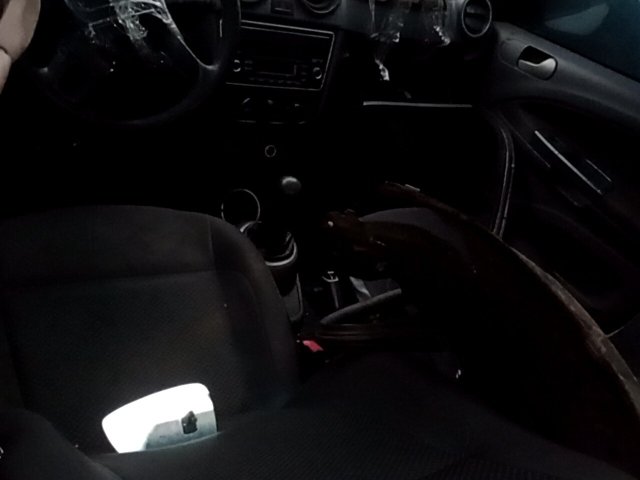 Vehicle_photo_7
