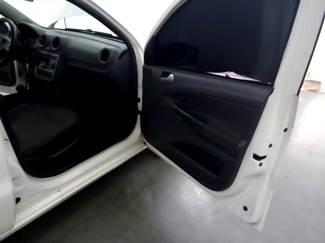 Vehicle_photo_9