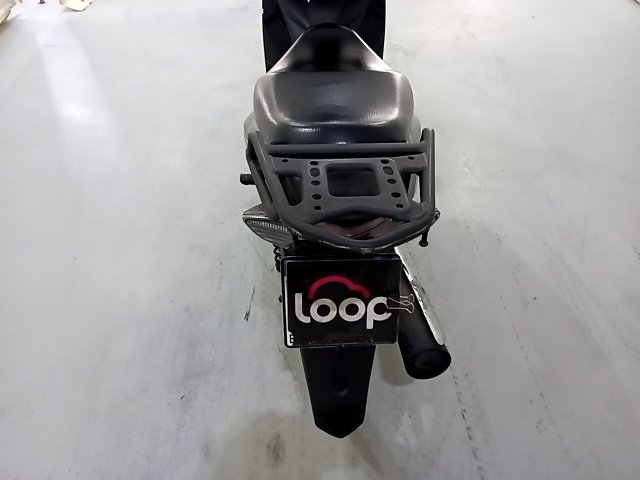 Vehicle_photo_11