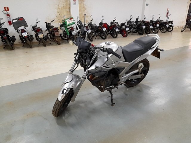 Veículo YAMAHA Fazer Yamaha Fazer250 BlueFlex 2012/2013 2013 em leilão