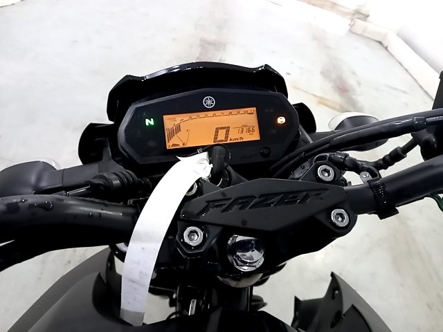 Vehicle_photo_6