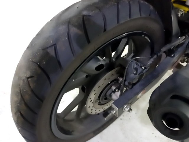 Vehicle_photo_16