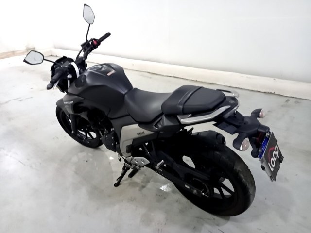 Vehicle_photo_3