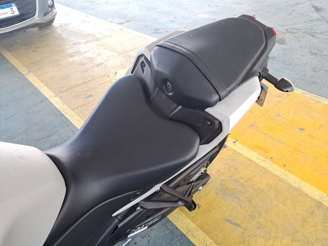 Vehicle_photo_10