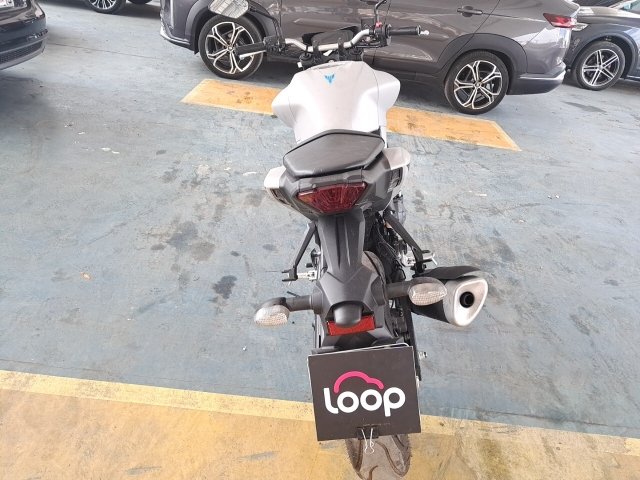 Vehicle_photo_11