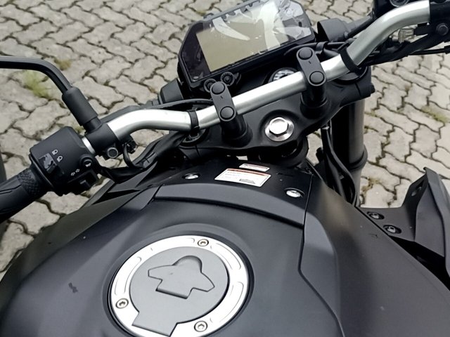 Vehicle_photo_6