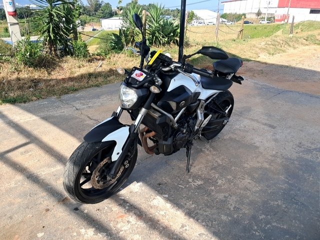 Veículo YAMAHA MT07 Yamaha MT07 ABS 2016/2016 2016 em leilão