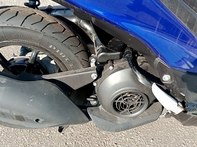 Vehicle_photo_12