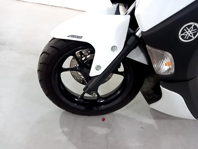Vehicle_photo_13