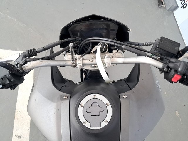 Vehicle_photo_6