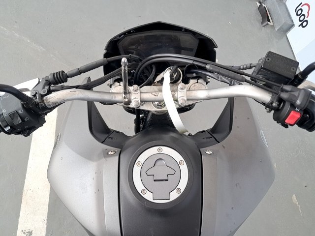 Vehicle_photo_7