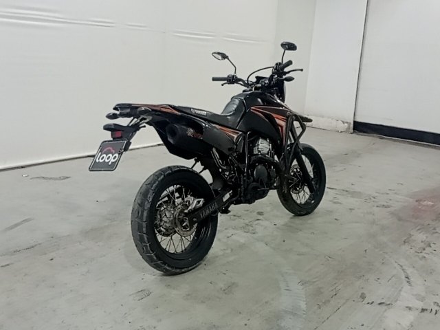 Vehicle_photo_4