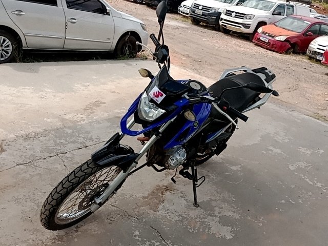 YAMAHA XTZ150 CROSSER ED Frente Motorista