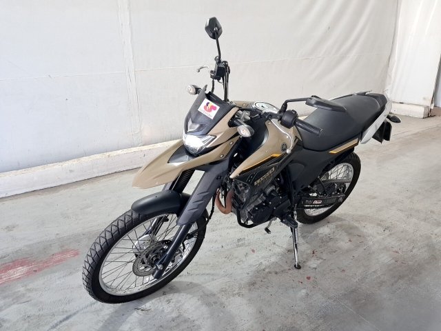 YAMAHA XTZ250 LANDER Frente Motorista