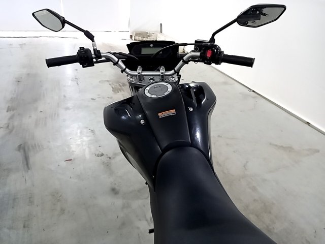 Vehicle_photo_6