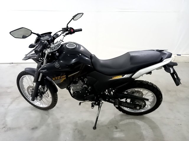 Vehicle_photo_8
