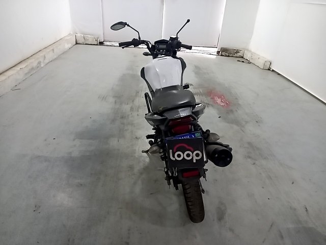 Vehicle_photo_11