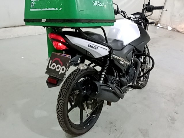 Vehicle_photo_4