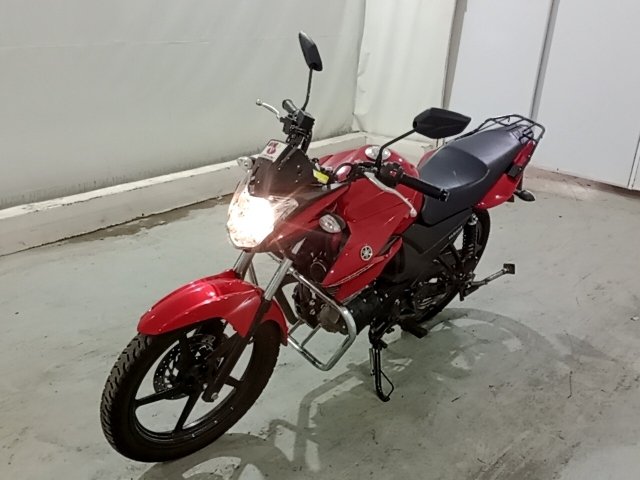 YAMAHA YS150 FAZER SED Frente Motorista