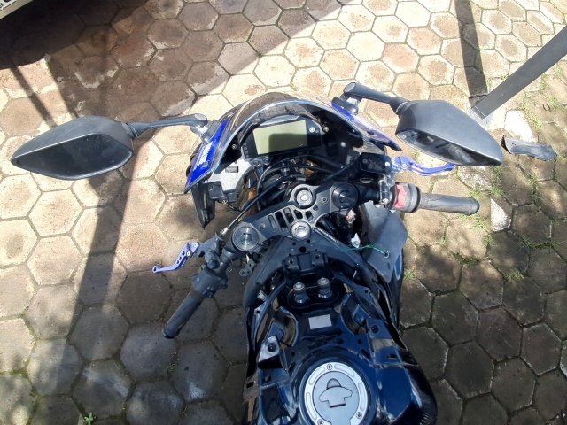 Vehicle_photo_14