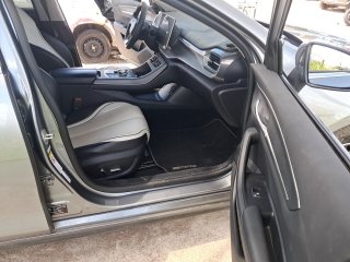 BYD KING GS DM Porta e interior passageiro