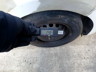 CHEV ONIX JOY Pneu dianteiro dir.