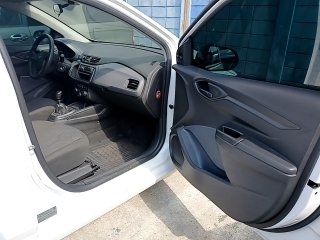 CHEV ONIX JOY Porta e interior passageiro