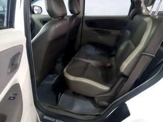 CHEV SPIN 1.8L AT LT Bancos traseiros