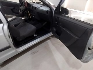 CHEVROLET CELTA 1.0L LS Porta e interior passageiro
