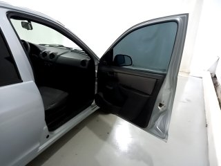 CHEVROLET CELTA 1.0L LT Porta e interior passageiro