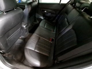 CHEVROLET CRUZE LT NB Bancos traseiros