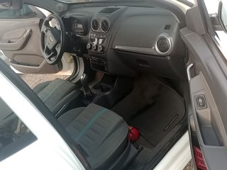 CHEVROLET MONTANA SPORT Porta e interior passageiro